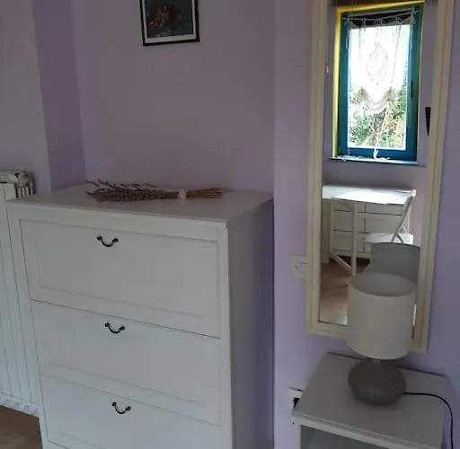 With Garden Near The Sea * Κόπερ